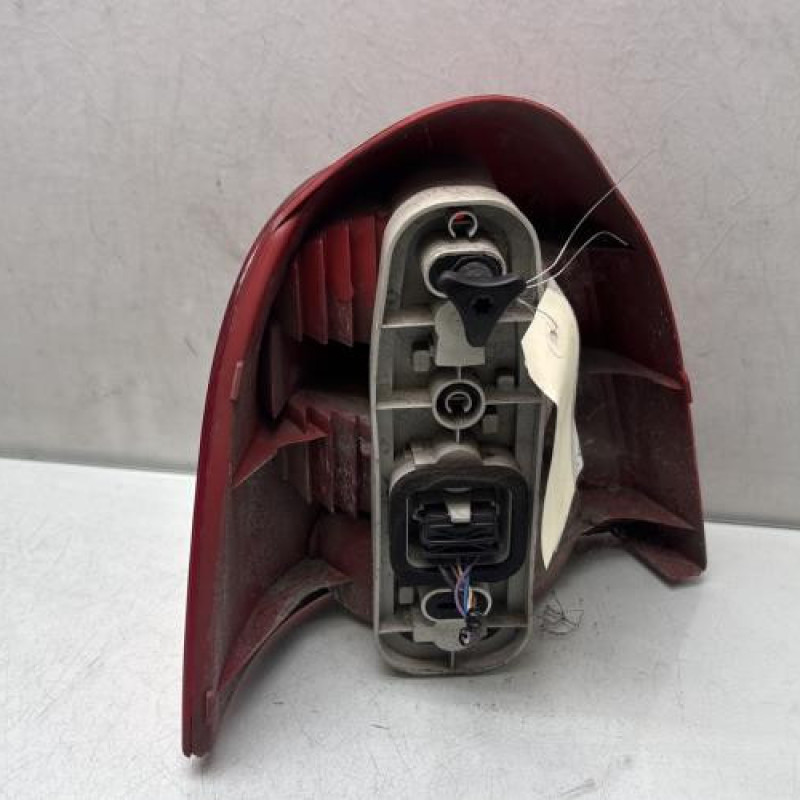 Feu arriere principal droit (feux) RENAULT TWINGO 1 Photo n°2