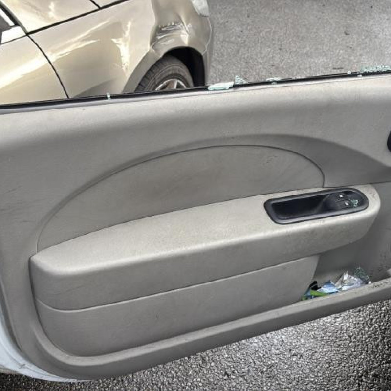 Boitier air bag RENAULT TWINGO 2 Photo n°13