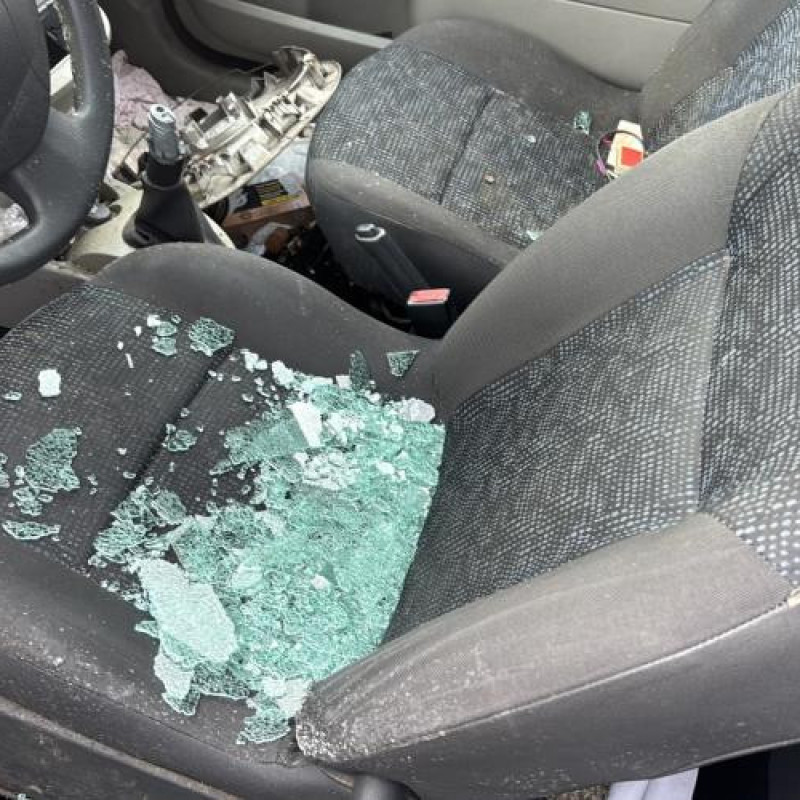 Boitier air bag RENAULT TWINGO 2 Photo n°15