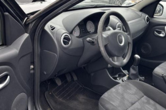 Commodo phare DACIA SANDERO 1