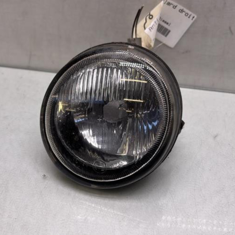 Anti brouillard droit (feux) RENAULT CLIO 2 Photo n°1