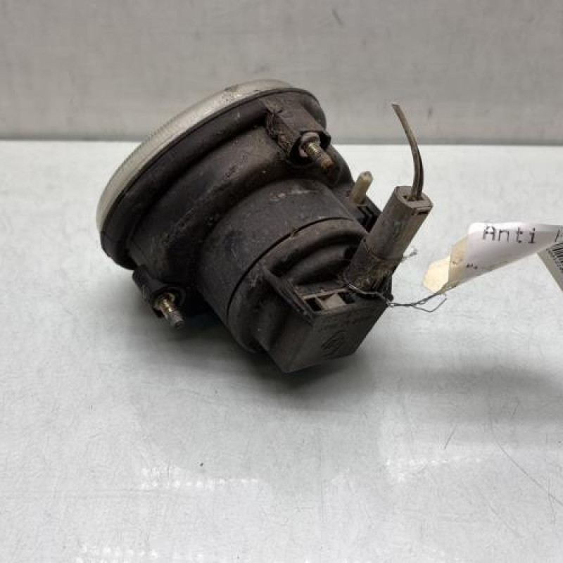 Anti brouillard droit (feux) RENAULT CLIO 2 Photo n°2