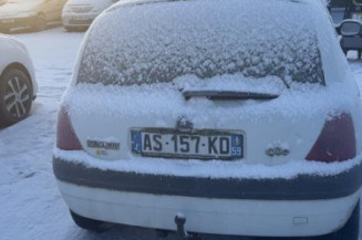 Anti brouillard gauche (feux) RENAULT CLIO 2