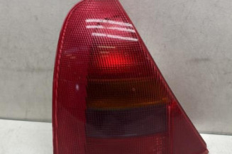 Feu arriere principal gauche (feux) RENAULT CLIO 2 Photo n°1