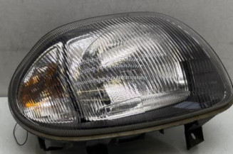 Optique avant principal droit (feux)(phare) RENAULT CLIO 2 Photo n°1