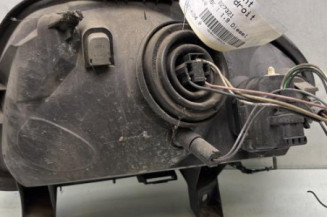 Optique avant principal droit (feux)(phare) RENAULT CLIO 2