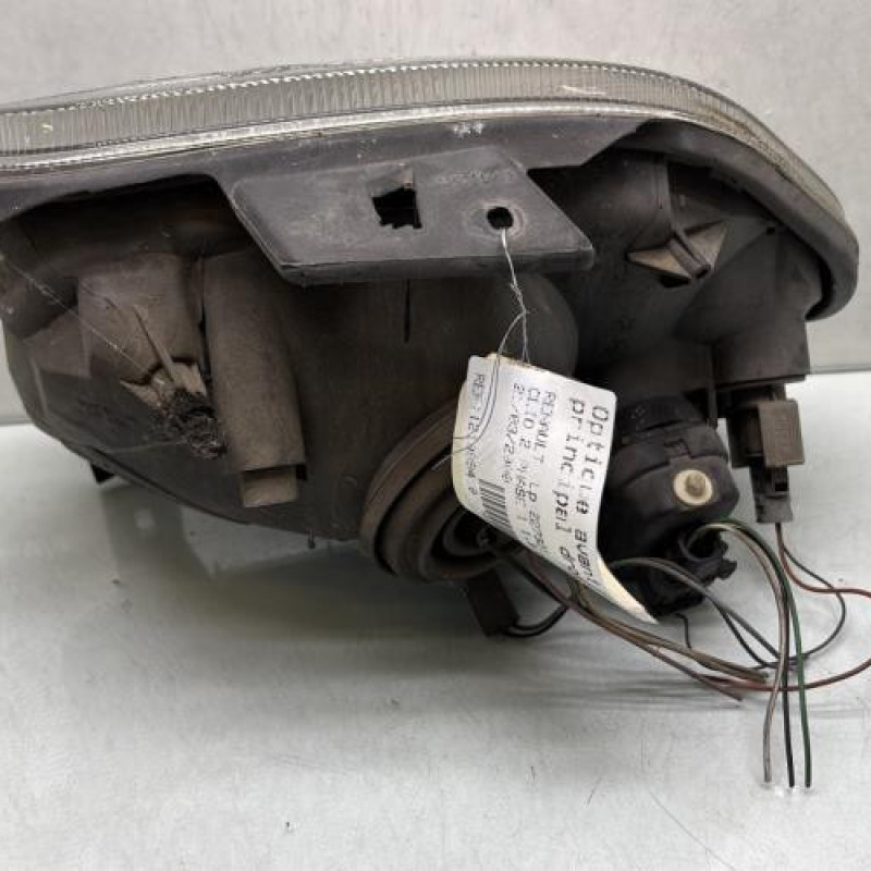 Optique avant principal droit (feux)(phare) RENAULT CLIO 2 Photo n°4