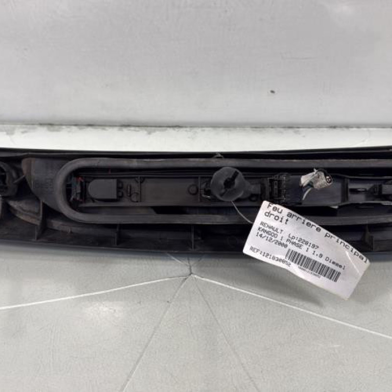 Feu arriere principal droit (feux) RENAULT KANGOO 1 Photo n°2