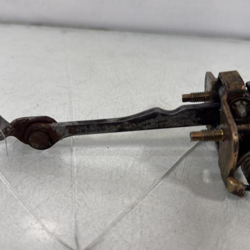 Arret de porte avant gauche RENAULT KANGOO 1 Photo n°1