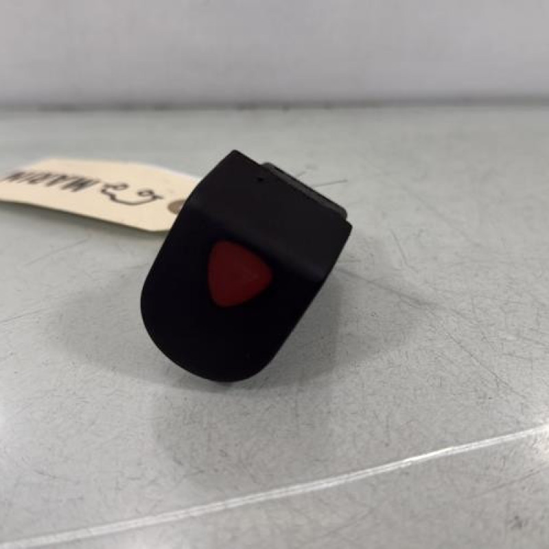 Bouton de warning RENAULT KANGOO 1 Photo n°1