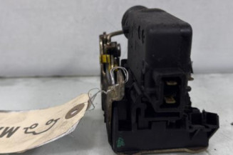 Serrure avant gauche RENAULT KANGOO 1