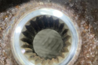 Pivot de moyeu avant droit PEUGEOT 206+