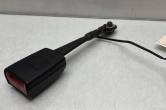 Attache ceinture avant droit OPEL ASTRA J