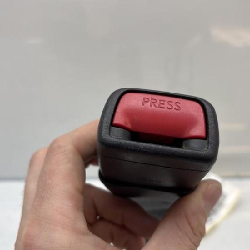 Attache ceinture avant droit CITROEN C1 1 Photo n°4