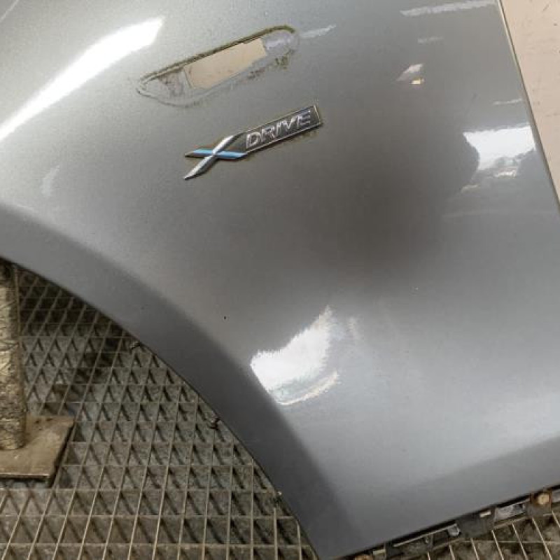 Aile avant gauche BMW SERIE 5 E61 Photo n°3