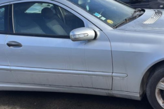 Aile avant droit MERCEDES CLASSE C 203 COUPE SPORT