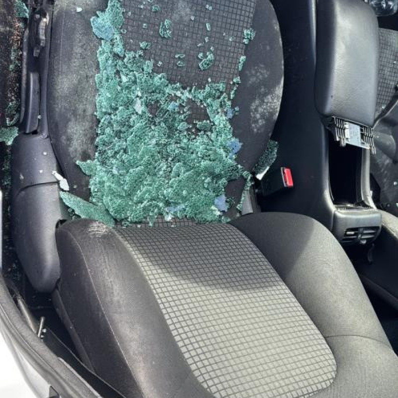 Aile avant droit MERCEDES CLASSE C 203 COUPE SPORT Photo n°18