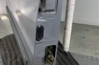 Porte arriere droit PEUGEOT 106