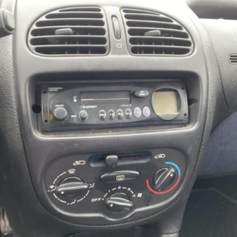 Face avant PEUGEOT 206 Photo n°6