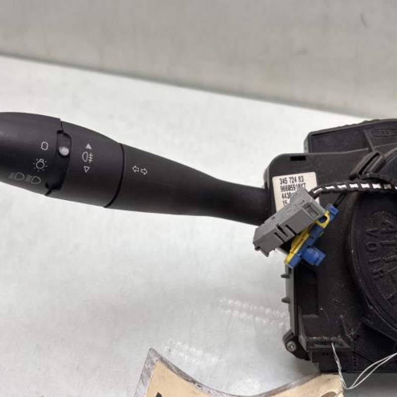 Com (Bloc Contacteur Tournant+Commodo Essuie Glace+Commodo Phare) PEUGEOT 206 Photo n°5