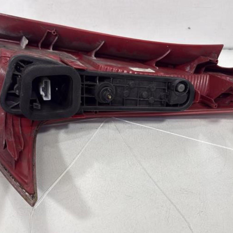 Feu arriere principal gauche (feux) PEUGEOT 206 Photo n°2