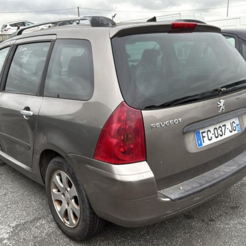 Serrure avant droit PEUGEOT 307 Photo n°8