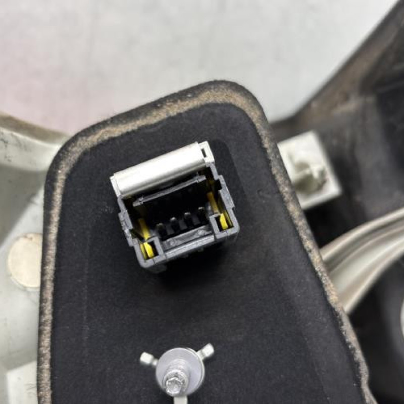 Feu arriere principal droit (feux) PEUGEOT 508 1 SW Photo n°3