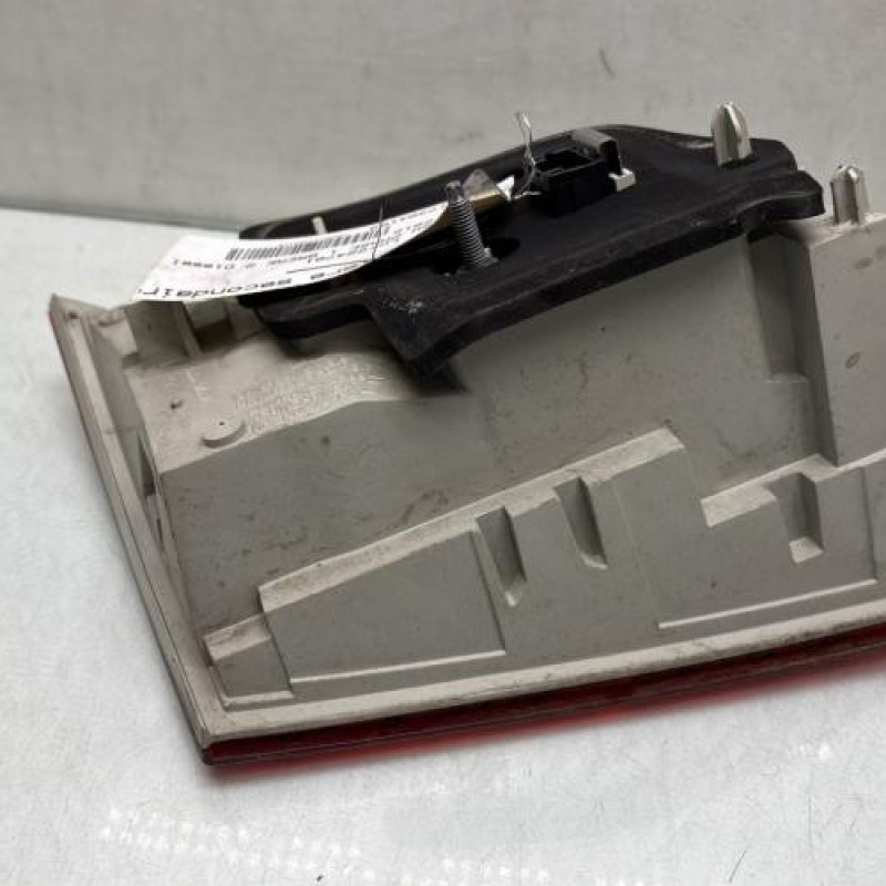 Feu arriere secondaire droit (feux) PEUGEOT 508 1 SW Photo n°4