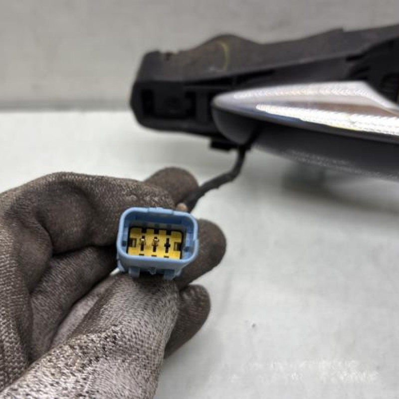 Poignee porte arriere gauche PEUGEOT 508 1 SW Photo n°2