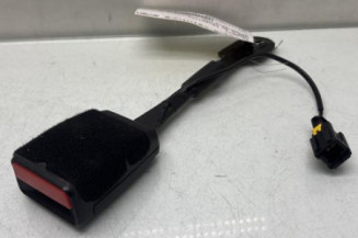 Attache ceinture avant droit PEUGEOT 508 1 SW Photo n°1