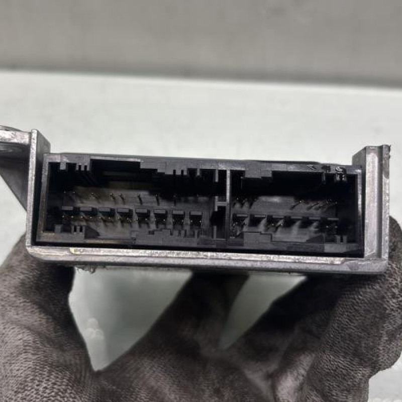 Boitier air bag PEUGEOT 508 1 SW Photo n°3