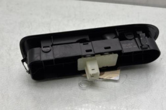 Interrupteur de leve vitre avant droit PEUGEOT 508 1 SW