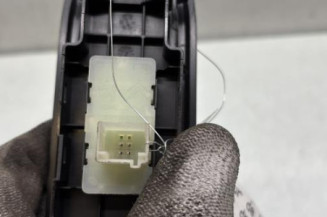 Interrupteur de leve vitre avant droit PEUGEOT 508 1 SW