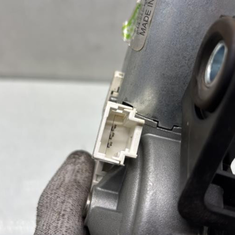 Moteur essuie glace arriere PEUGEOT 508 1 SW Photo n°4