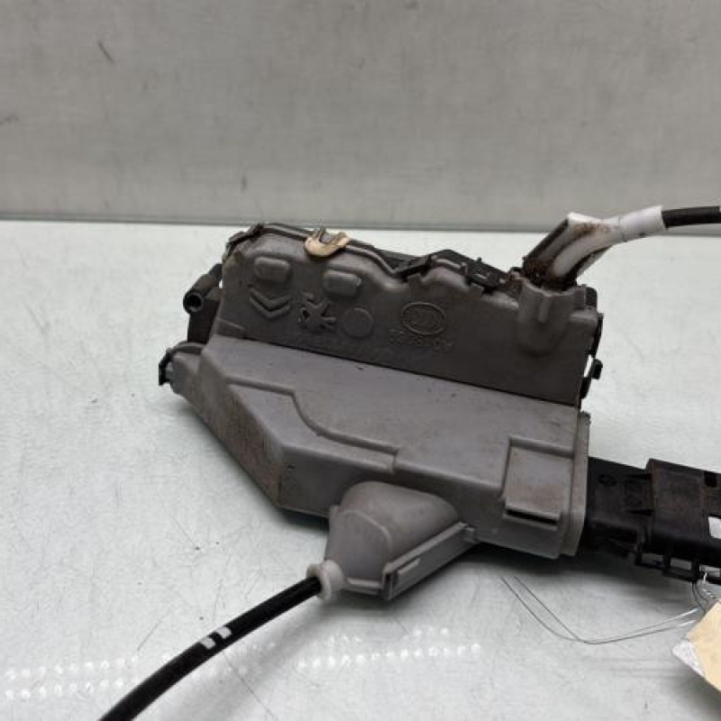 Serrure arriere gauche PEUGEOT 508 1 SW Photo n°4