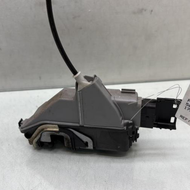 Serrure arriere gauche PEUGEOT 508 1 SW Photo n°5