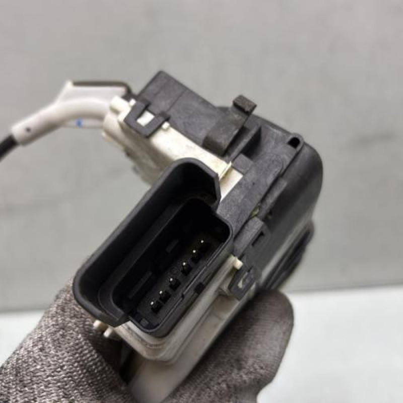 Serrure avant gauche PEUGEOT 508 1 SW Photo n°5