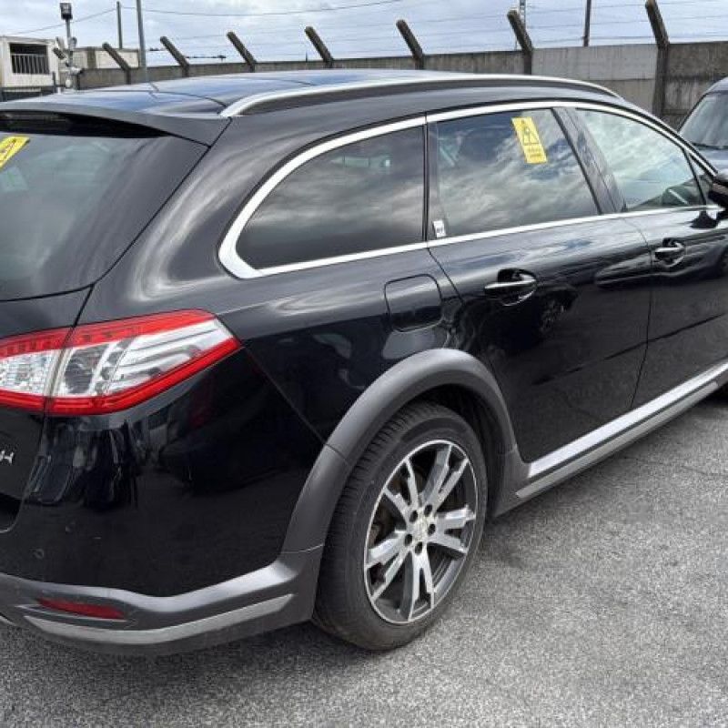 Crochet de remorquage PEUGEOT 508 1 SW Photo n°6