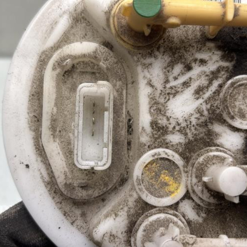 Pompe à carburant PEUGEOT 508 1 SW Photo n°3