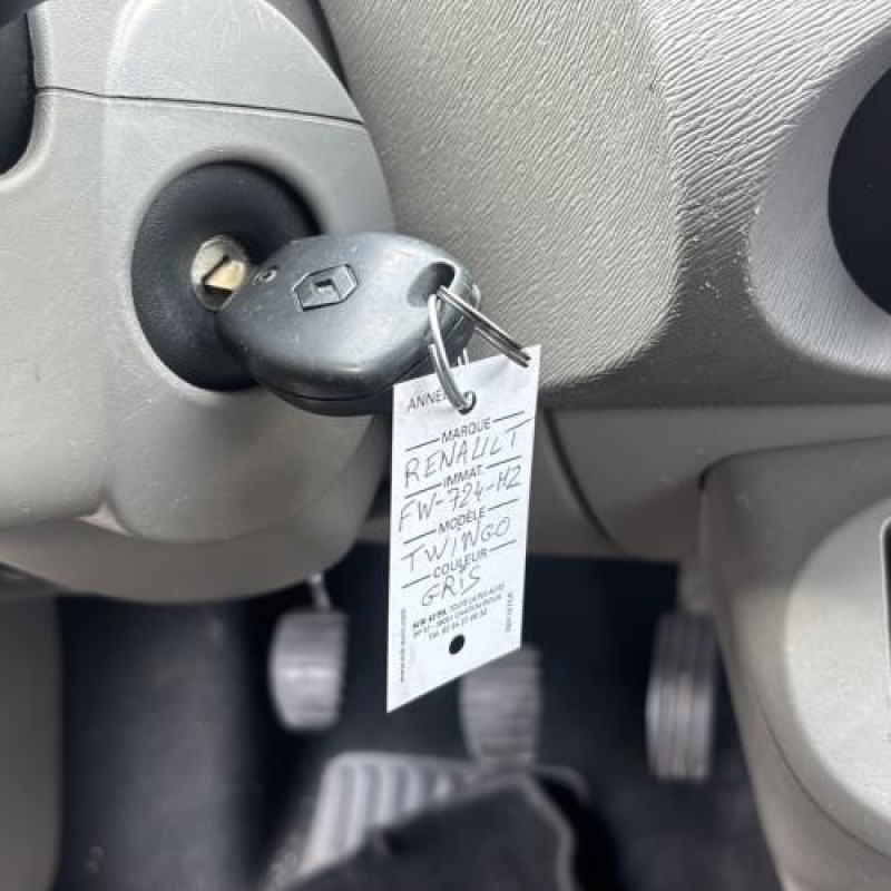 Retroviseur droit RENAULT TWINGO 2 Photo n°20