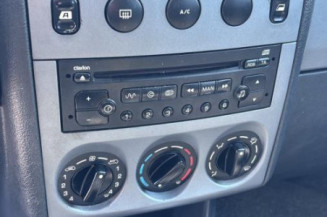 Poignee interieur avant gauche PEUGEOT PARTNER 1