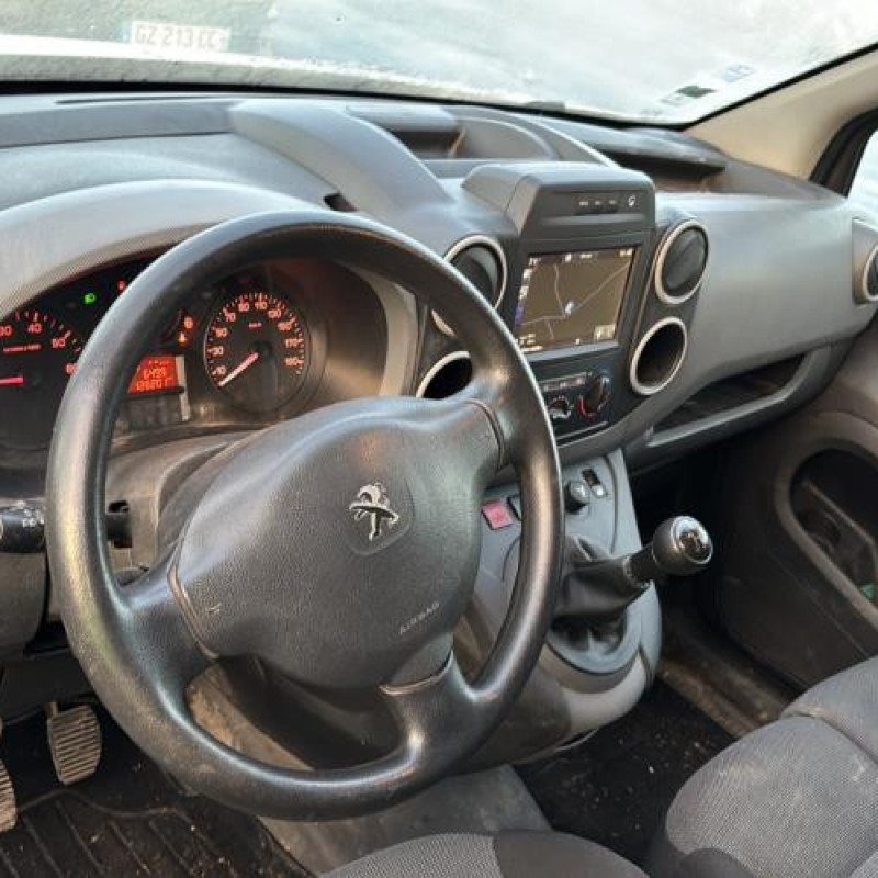 Renfort pare choc avant (traverse) PEUGEOT PARTNER 2 Photo n°16