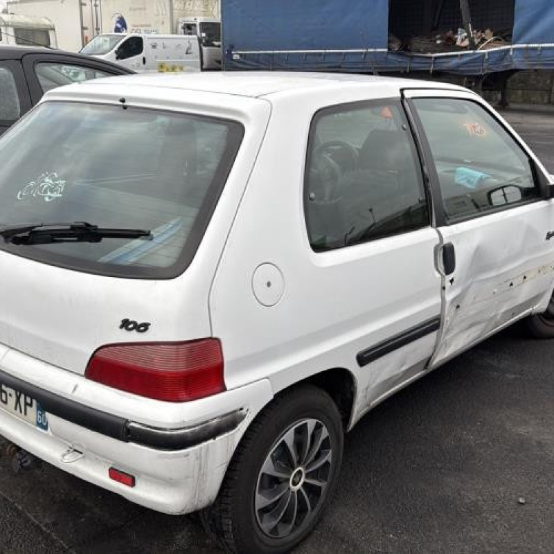 Leve vitre electrique avant droit PEUGEOT 106 Photo n°9