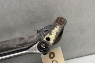 Moteur essuie glace avant PEUGEOT 106