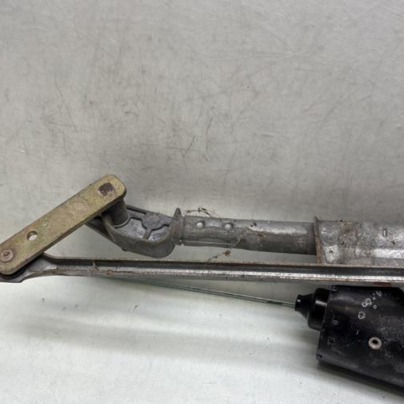 Moteur essuie glace avant PEUGEOT 106 Photo n°6