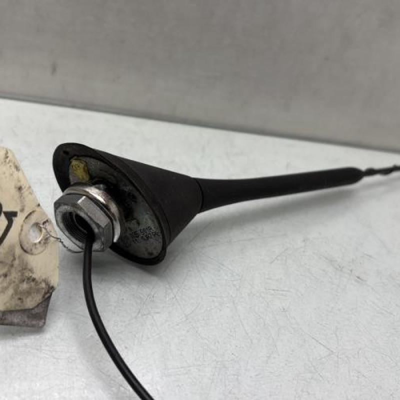 Antenne AUDI A1 1 Photo n°4
