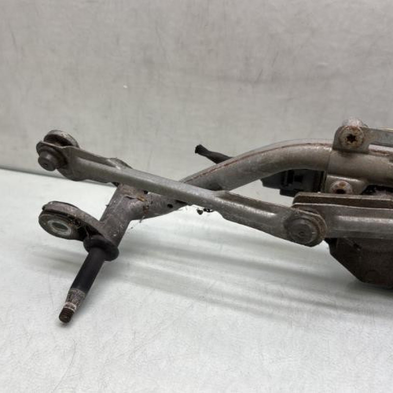 Moteur essuie glace avant AUDI A1 1 Photo n°3