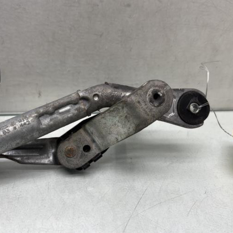 Moteur essuie glace avant AUDI A1 1 Photo n°5