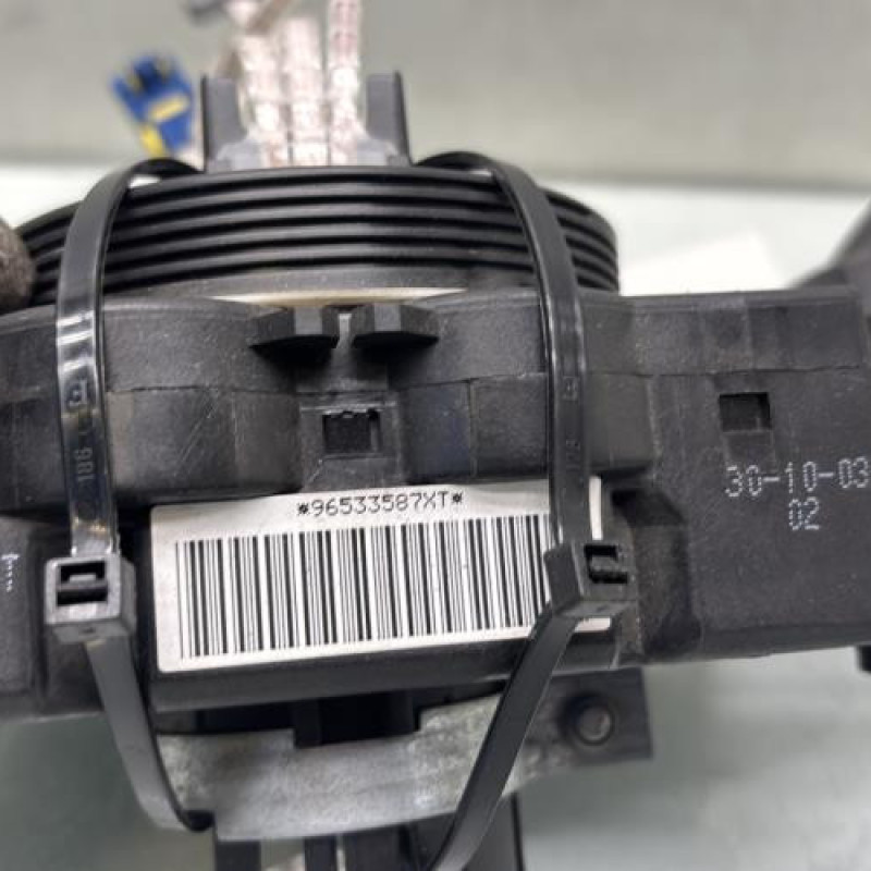 Com (Bloc Contacteur Tournant+Commodo Essuie Glace+Commodo Phare) PEUGEOT 307 Photo n°6