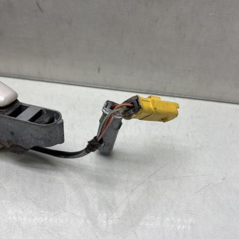 Poignee porte avant droit PEUGEOT 308 1 Photo n°4